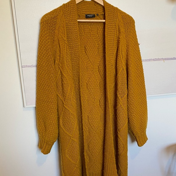 Jeanswest long snugly mustard cardigan. - Picture 3 of 5